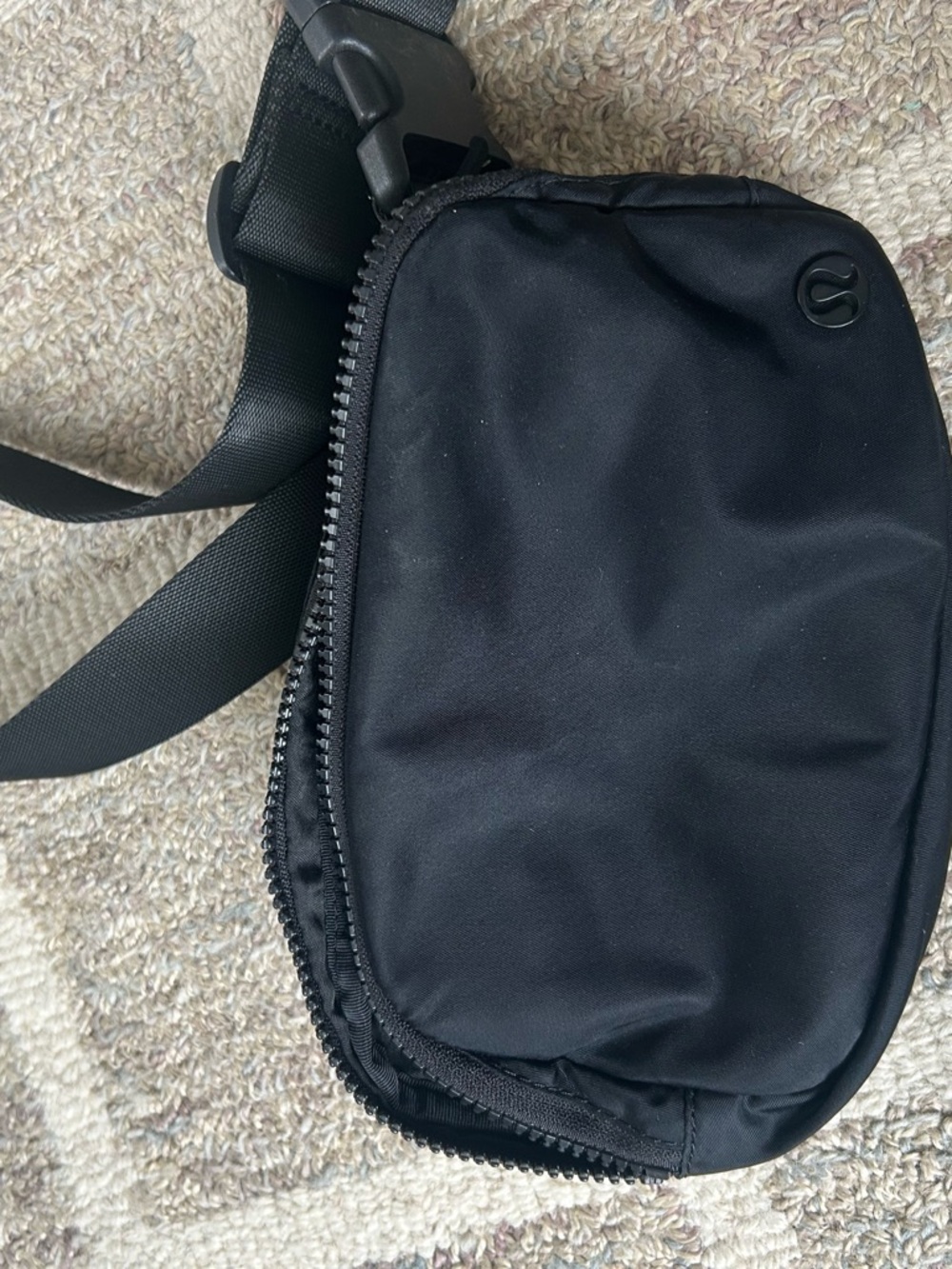 lululemon belt bag - Picture 2 of 4